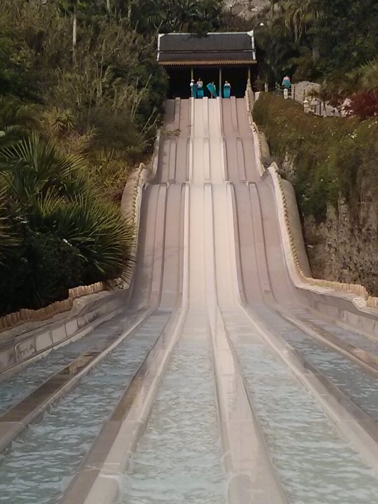 Naga Racer Siam Park