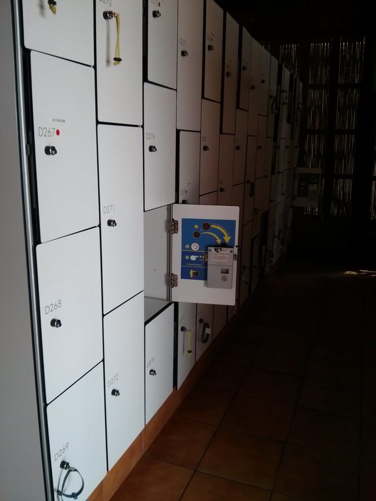 Lockers at Siam Park