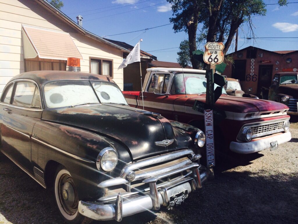 Real US Automobiles on Route 66