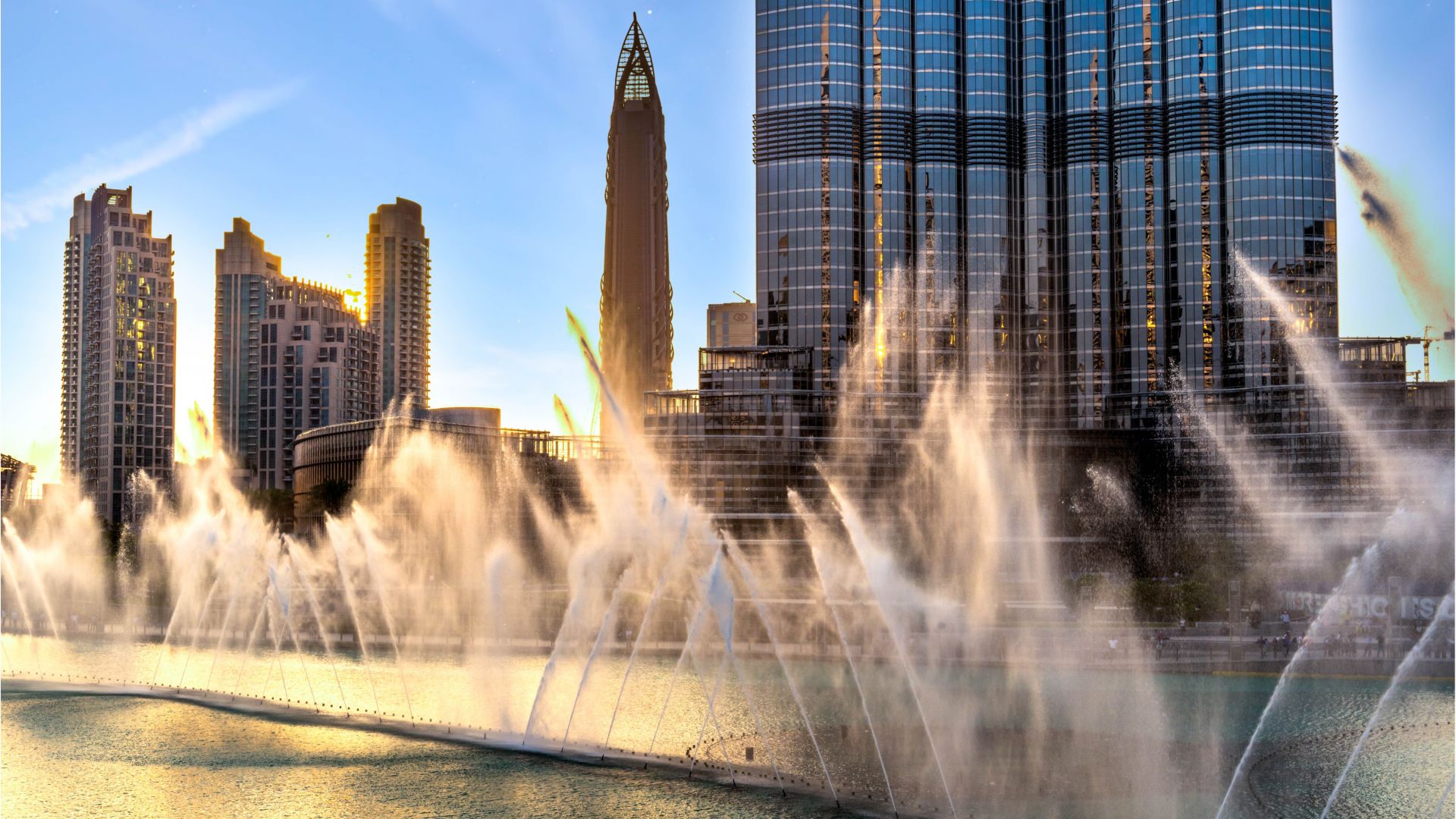 Dubai Fountains Boardwalk